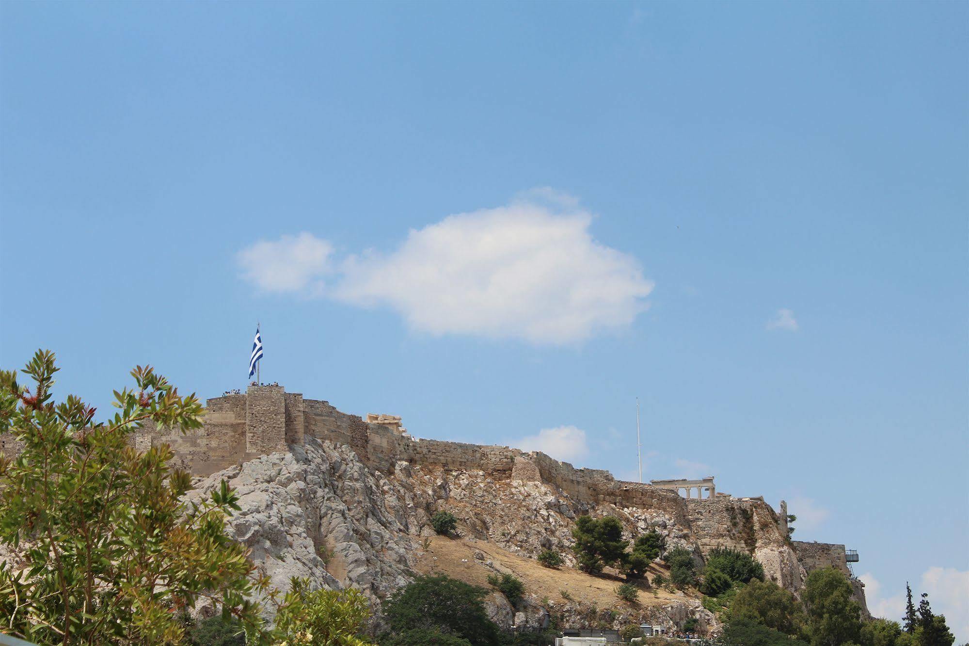 Nefeli Hotel Atenas Exterior foto